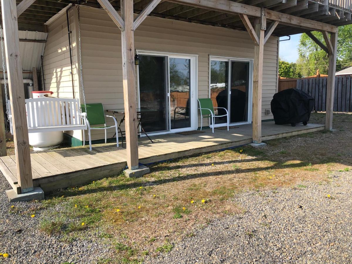 Whiskey River Cottages Formerly Seaway Slips Clayton Bagian luar foto