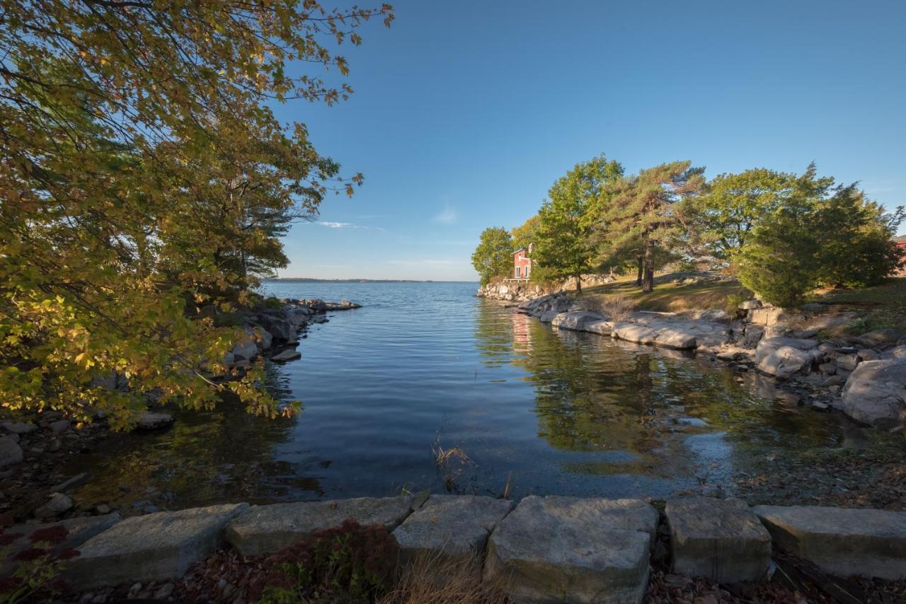 Whiskey River Cottages Formerly Seaway Slips Clayton Bagian luar foto