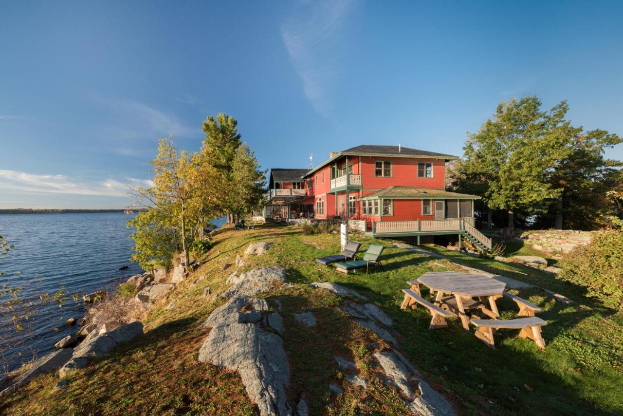 Whiskey River Cottages Formerly Seaway Slips Clayton Bagian luar foto