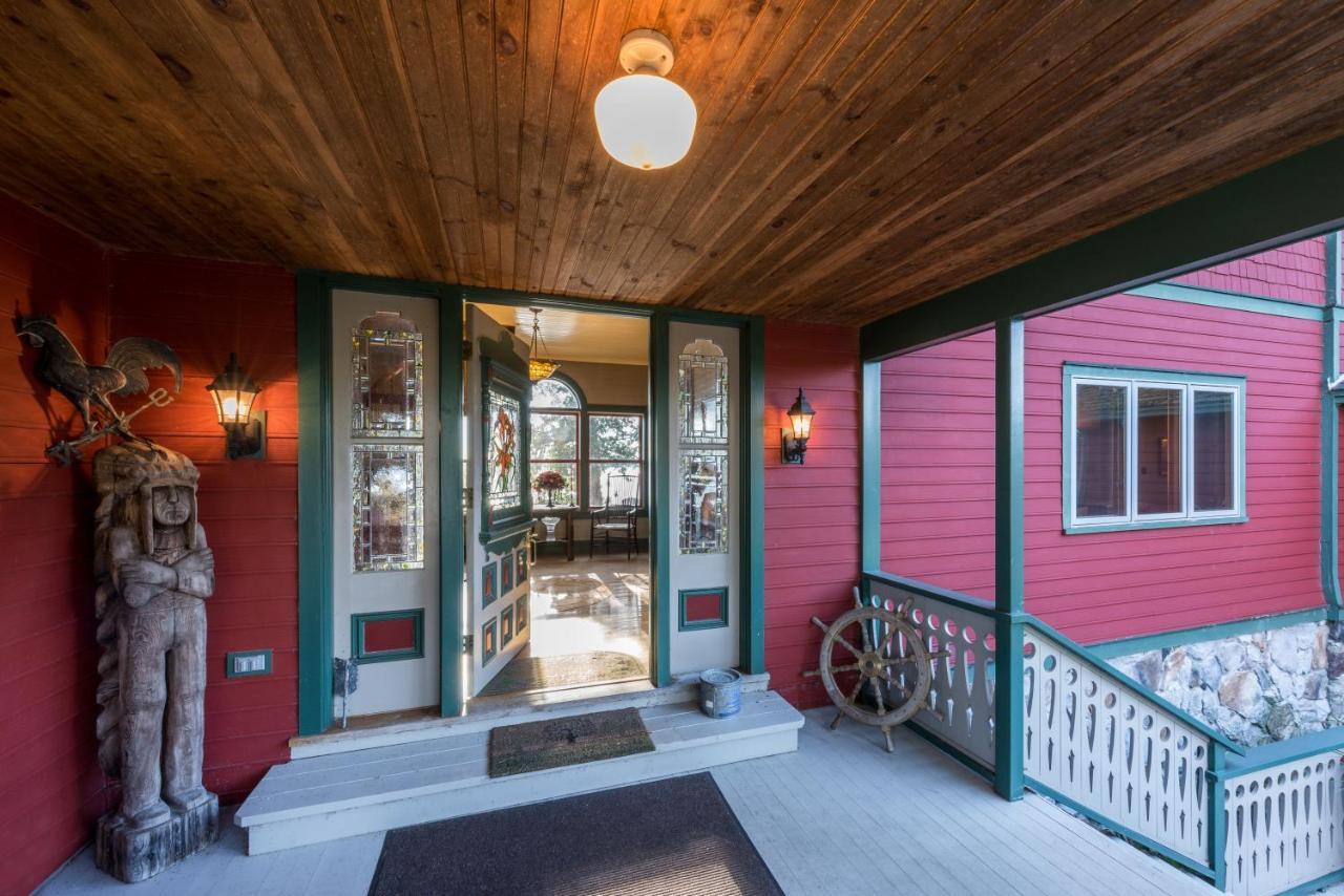 Whiskey River Cottages Formerly Seaway Slips Clayton Bagian luar foto