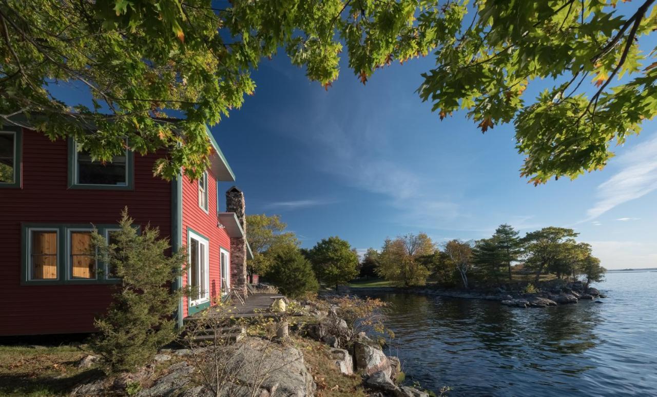 Whiskey River Cottages Formerly Seaway Slips Clayton Bagian luar foto
